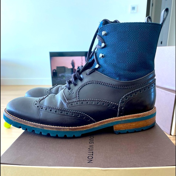 Authentic LV Blue and Brown Hi-Top boots - Picture 1 of 5